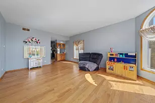 10745 Lockwood Ave, Oak Lawn, IL 60453 - Photo 5
