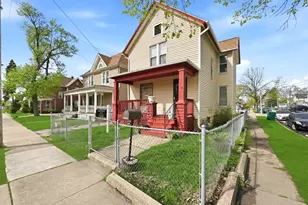 315 Richards St, Joliet, IL 60433 - Photo 33
