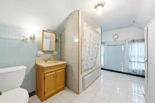 315 Richards St, Joliet, IL 60433 - Photo 15