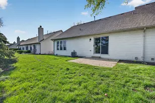 3431 Lake Side Cir, Joliet, IL 60431 - Photo 19