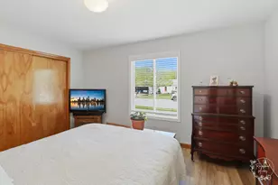 545 N Monroe Ave, Bradley, IL 60915 - Photo 13