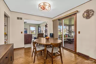 850 Arthur Dr, Elgin, IL 60120 - Photo 7