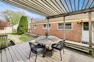 325 Dodge Ave, Evanston, IL 60202 - Photo 37