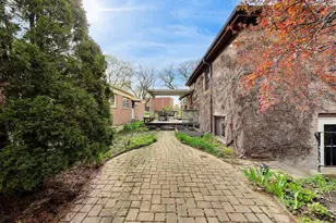 325 Dodge Ave, Evanston, IL 60202 - Photo 43
