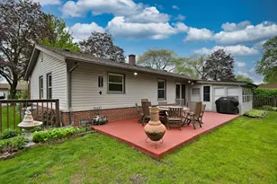 799 Brantwood Ave, Elk Grove Village, IL 60007 - Photo 19