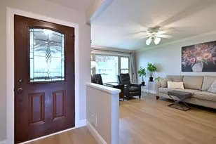 799 Brantwood Ave, Elk Grove Village, IL 60007 - Photo 3