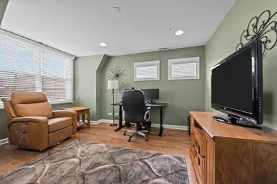 842 Lyster Road, Highwood, IL 60040 - Photo 17