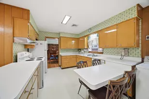 3245 Halsted St, Steger, IL 60475 - Photo 9