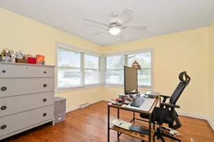 5301 Howard Ave, Western Springs, IL 60558 - Photo 9