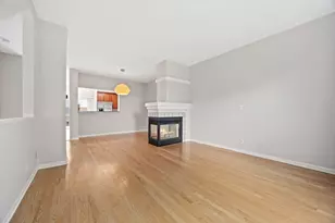 2169 W Concord Ln, Addison, IL 60101 - Photo 5