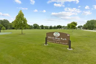 135 Encina Dr, Naperville, IL 60540 - Photo 27