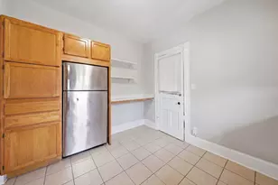 143 S Liberty St, Elgin, IL 60120 - Photo 9