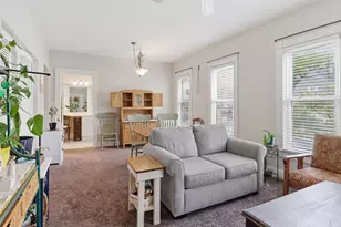 143 S Liberty St, Elgin, IL 60120 - Photo 3