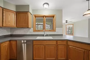 307 Portage Ln, Dixon, IL 61021 - Photo 11