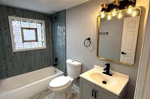 7533 S Michigan Ave, Chicago, IL 60619 - Photo 7