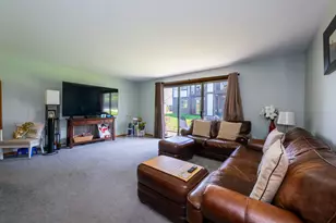 5116 W 122nd St, Alsip, IL 60803 - Photo 3