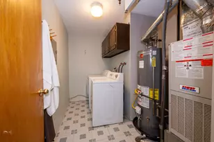 5116 W 122nd St, Alsip, IL 60803 - Photo 9