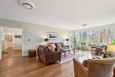 346 Crescent Drive, Lake Bluff, IL 60044 - Photo 7