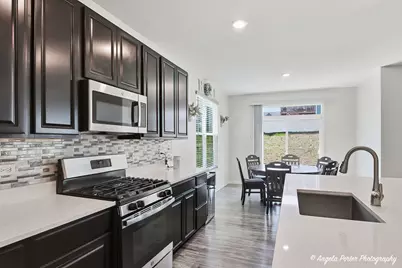 1127 Williamsbury Drive, Crystal Lake, IL 60012 - Photo 13