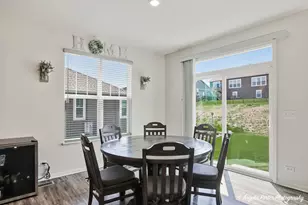 1127 Williamsbury Dr, Crystal Lake, IL 60012 - Photo 11