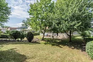 1438 Maple Ridge Ct, Carol Stream, IL 60188 - Photo 21
