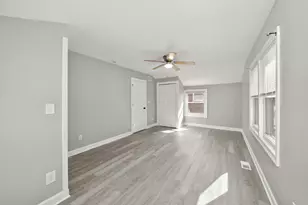 6040 W 79th St, Burbank, IL 60459 - Photo 23