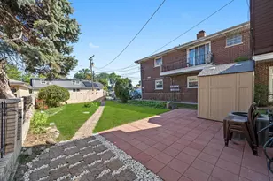 6040 W 79th St, Burbank, IL 60459 - Photo 25