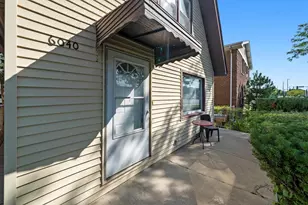 6040 W 79th St, Burbank, IL 60459 - Photo 5