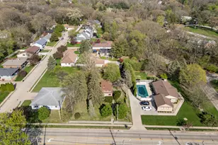 2416 7th St, Moline, IL 61265 - Photo 27