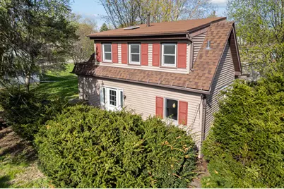 2416 7th Street, Moline, IL 61265 - Photo 3