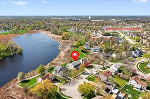 2025 Ivy Ct, Schaumburg, IL 60194 - Photo 3