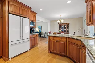 2025 Ivy Ct, Schaumburg, IL 60194 - Photo 17