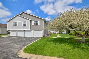 1554 Timber Trl, Wheaton, IL 60189 - Photo 15