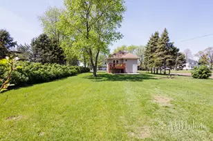 3743 S 8500E Rd, Saint Anne, IL 60964 - Photo 5
