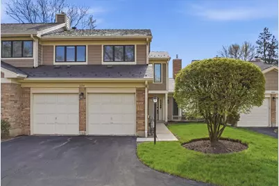 1204 Chatham Court #1204, Libertyville, IL 60048 - Photo 1