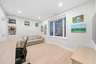 55 E Erie St, Chicago, IL 60611 - Photo 21
