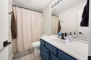 1064 Rose Dr, Sycamore, IL 60178 - Photo 15