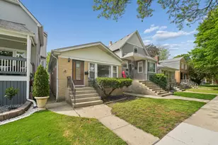 4457 W Leland Ave, Chicago, IL 60630 - Photo 3