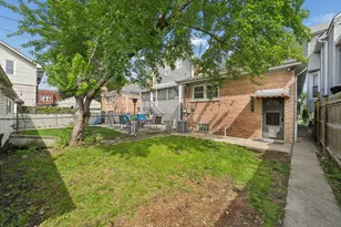 4457 W Leland Ave, Chicago, IL 60630 - Photo 19