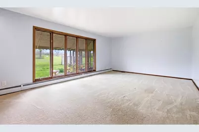 422 Miller Street, Beecher, IL 60401 - Photo 5
