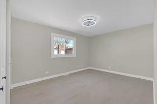 1059 Cleveland Ave, Calumet City, IL 60409 - Photo 17