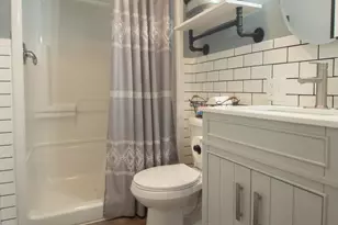 813 S Jefferson Ave, Dixon, IL 61021 - Photo 17
