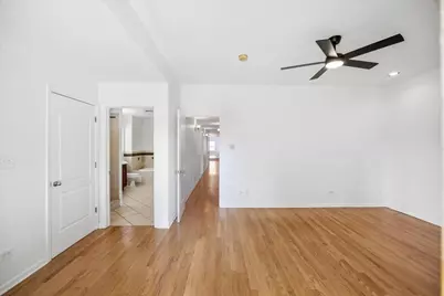 2363 E 70th Place #1, Chicago, IL 60649 - Photo 17