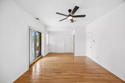 2363 E 70th Place #1, Chicago, IL 60649 - Photo 19