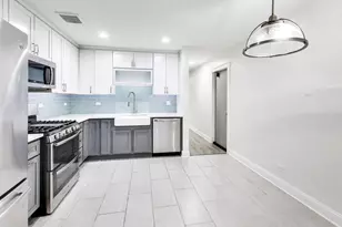 6882 W Touhy Ave, Niles, IL 60714 - Photo 9