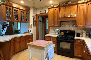 222 N Maple St, Herscher, IL 60941 - Photo 11