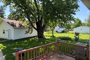 222 N Maple St, Herscher, IL 60941 - Photo 27
