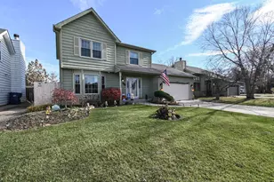 3805 Bertrand Ln, Beach Park, IL 60099 - Photo 3