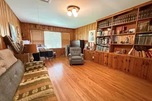 1533 Crabtree Ln, Deerfield, IL 60015 - Photo 11