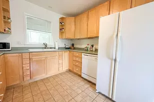 1533 Crabtree Ln, Deerfield, IL 60015 - Photo 3
